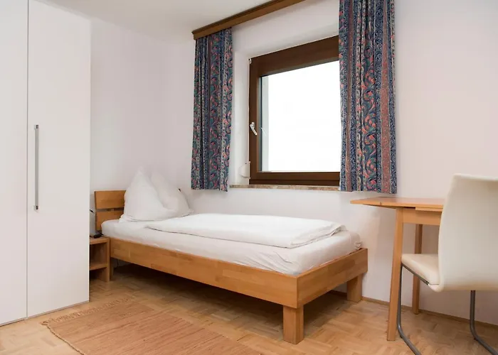 Gaestehaus Wuehrer アパート *